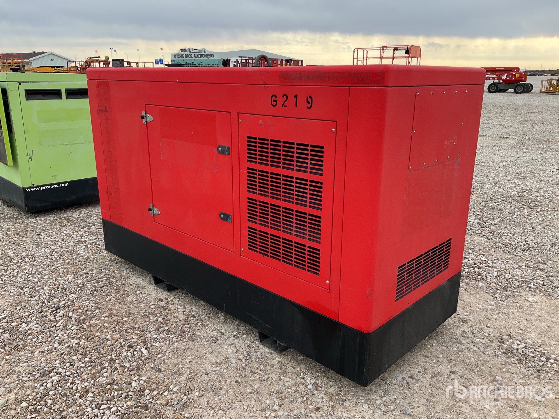 General Appearance with Picture, Left Rear Corner