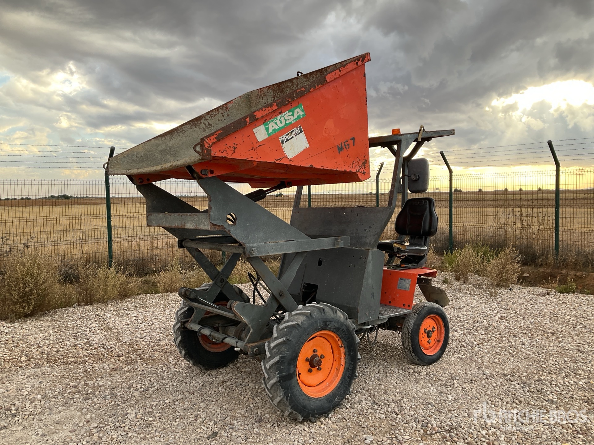 General Appearance with Featured Photo