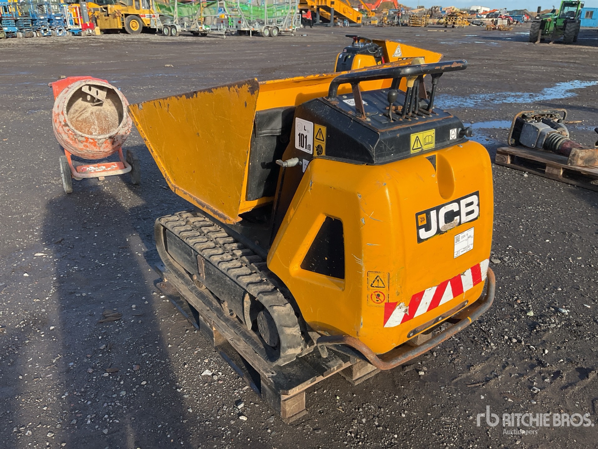 General Appearance with Zdjęcie, prawy dolny róg