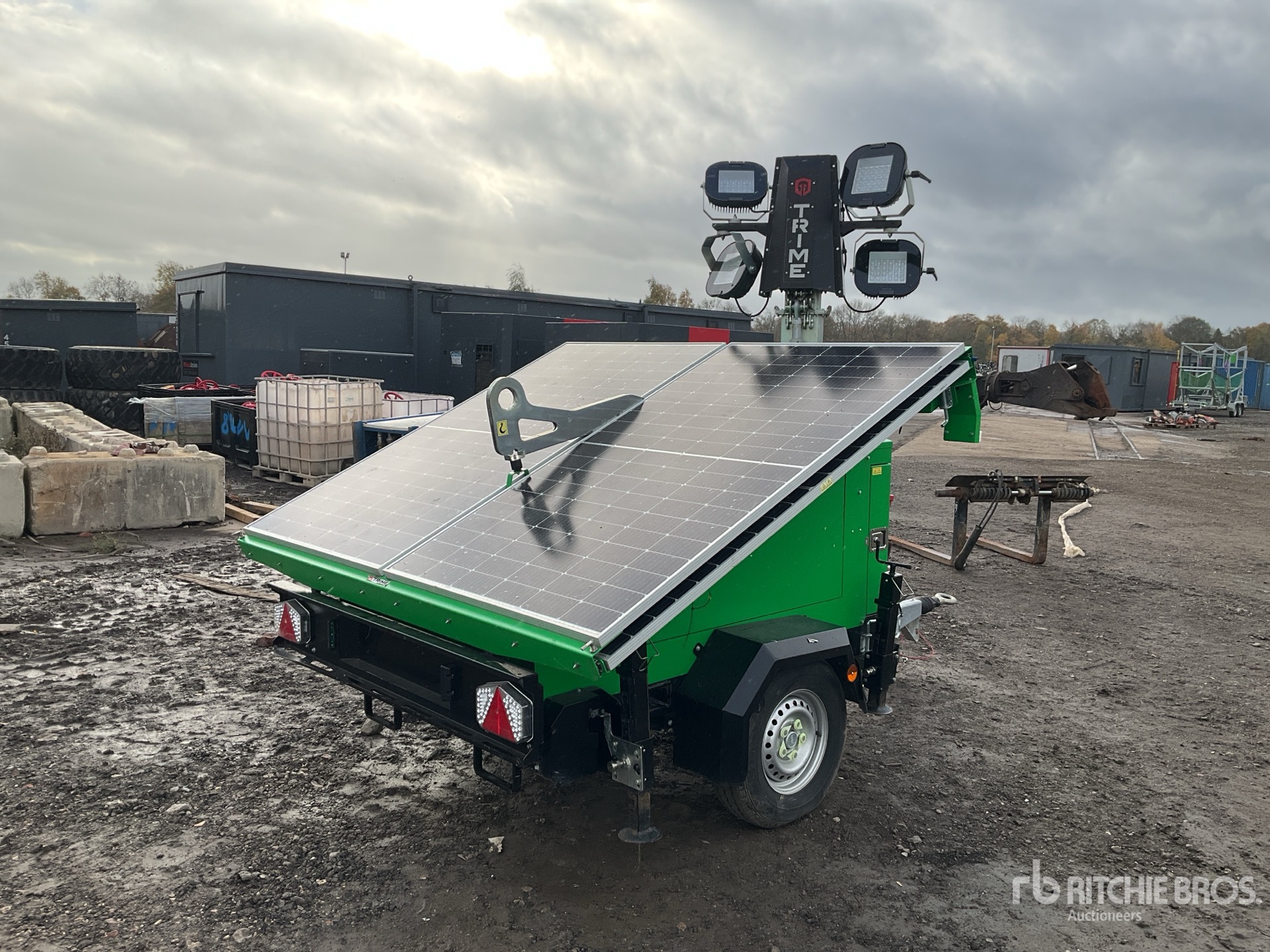 General Appearance with Picture, Right Rear Corner