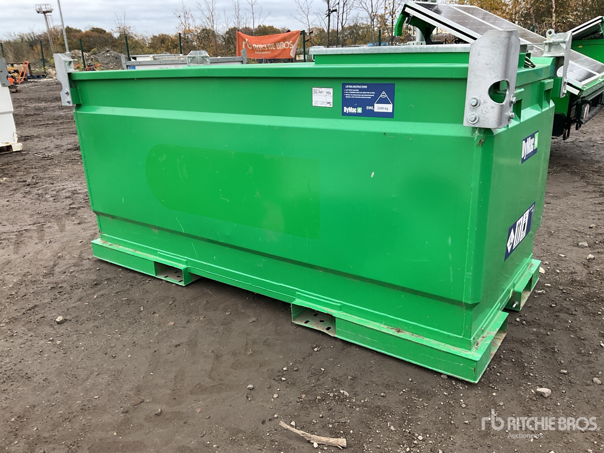 General Appearance with Picture, Right Front Corner