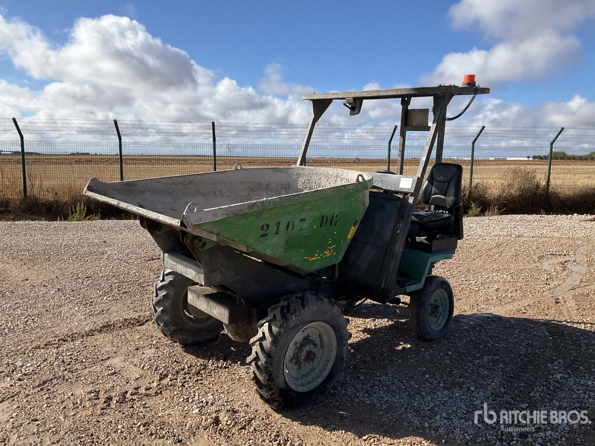 General Appearance with Image, coin avant gauche