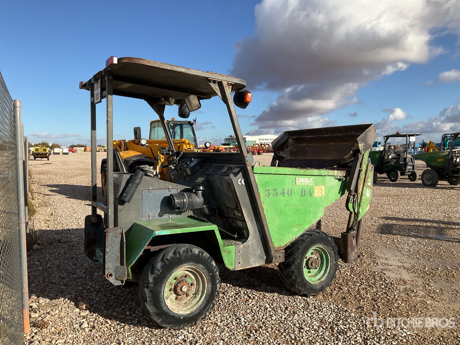 General Appearance with Image, coin arrière droit