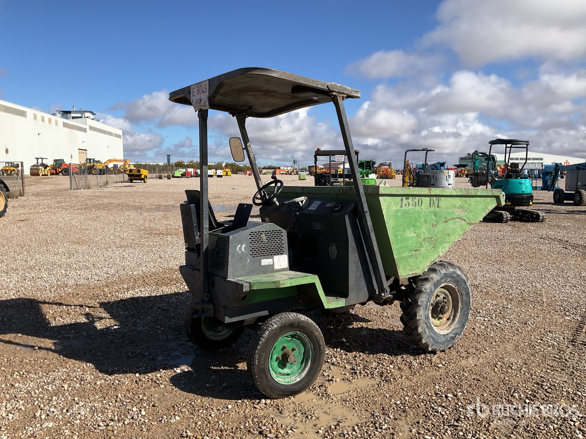 General Appearance with Image, coin arrière droit