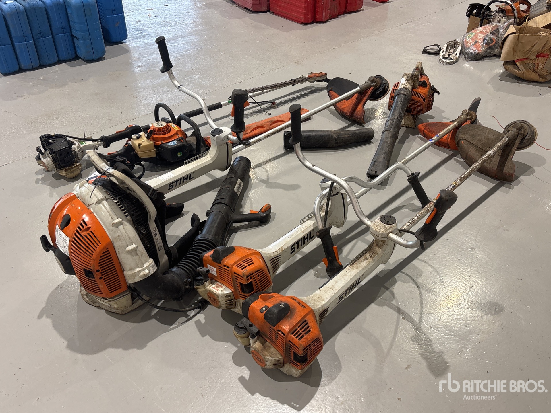 General Appearance with Bild, Ecke hinten rechts