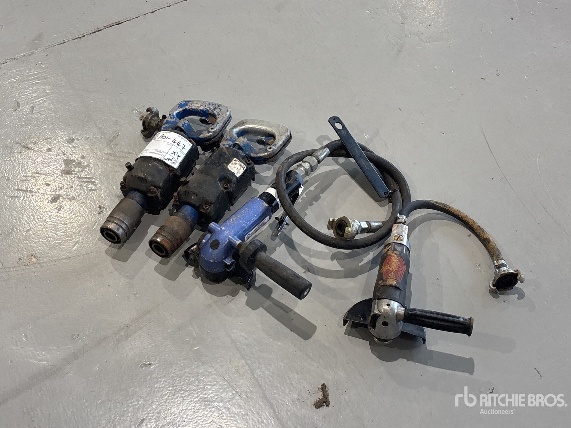 Aspect général with Image, coin avant gauche