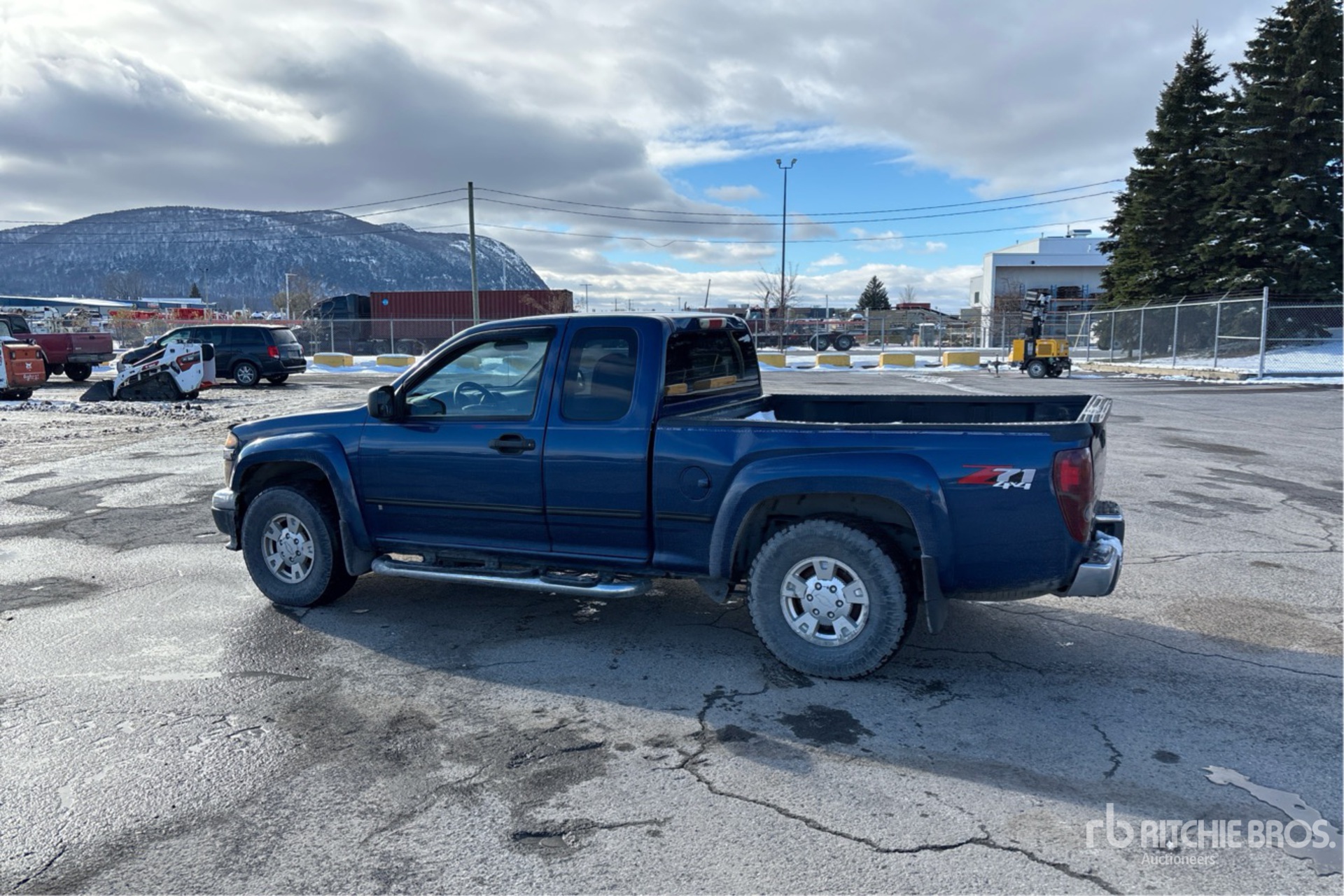 General Appearance with Picture, Left Rear Corner