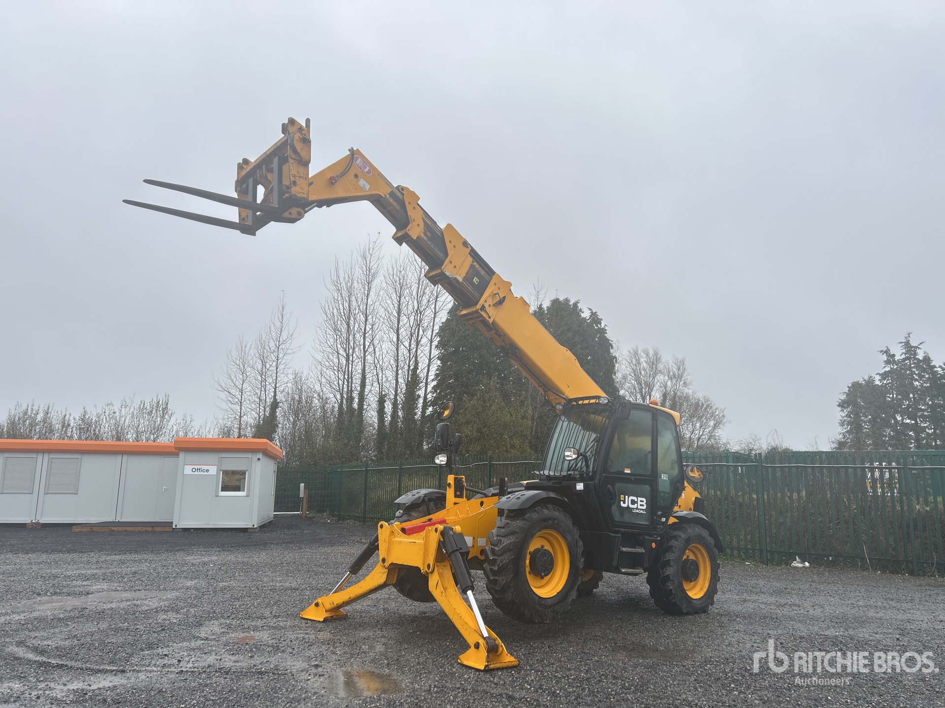 General Appearance with Featured Photo