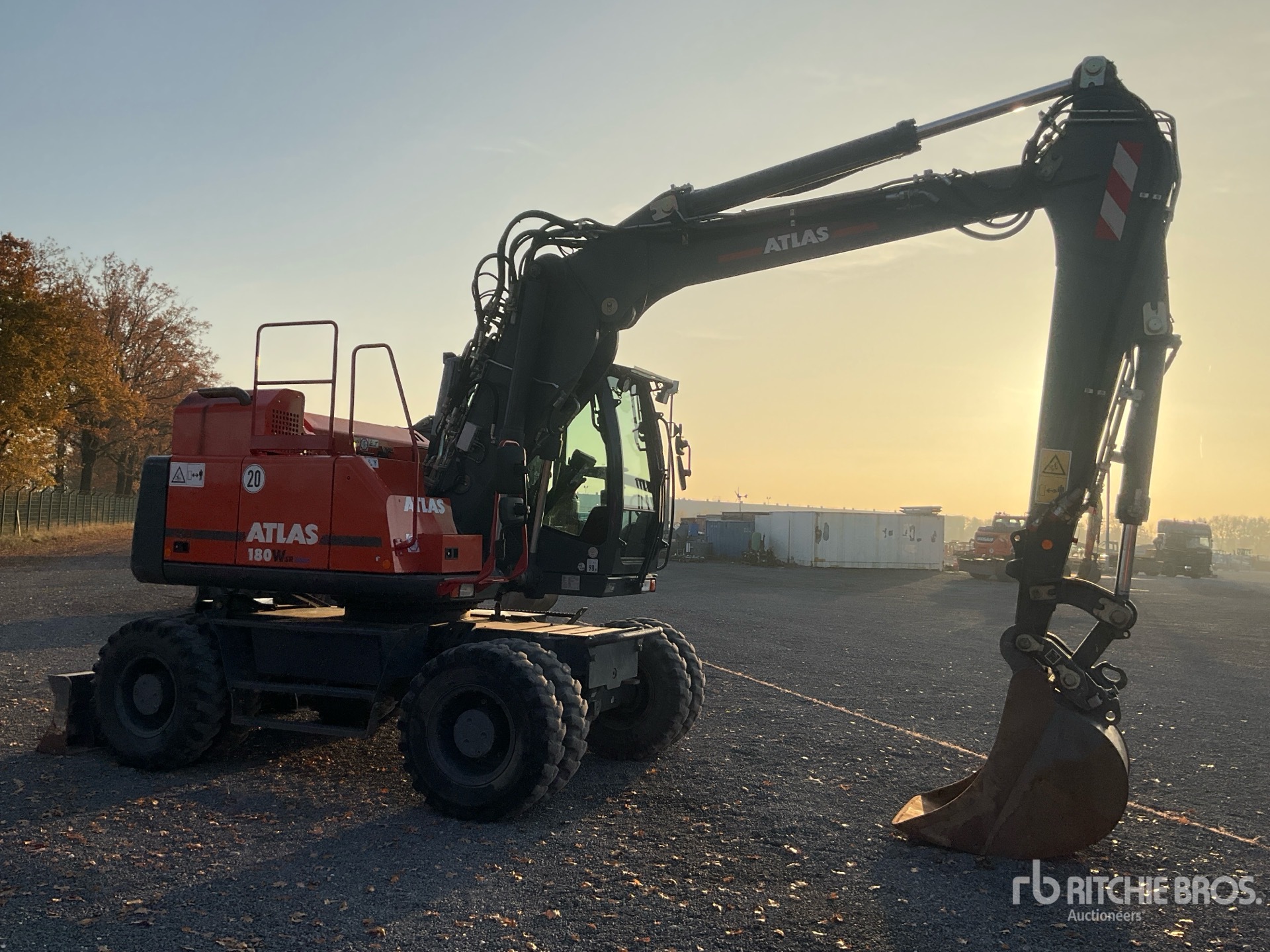 General Appearance with Imagen: esquina delantera derecha