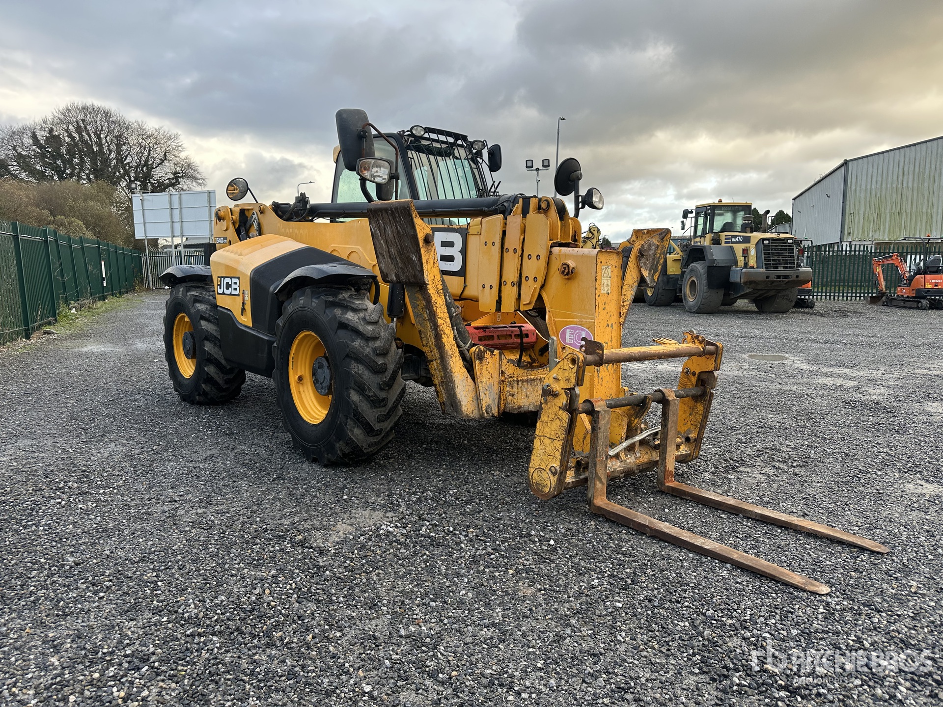 General Appearance with Picture, Right Front Corner