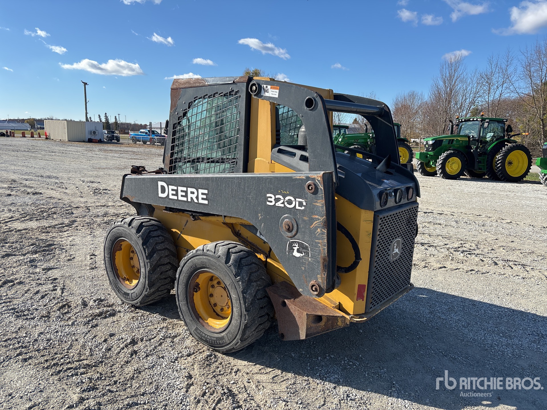 General Appearance with Foto, angolo posteriore sinistro