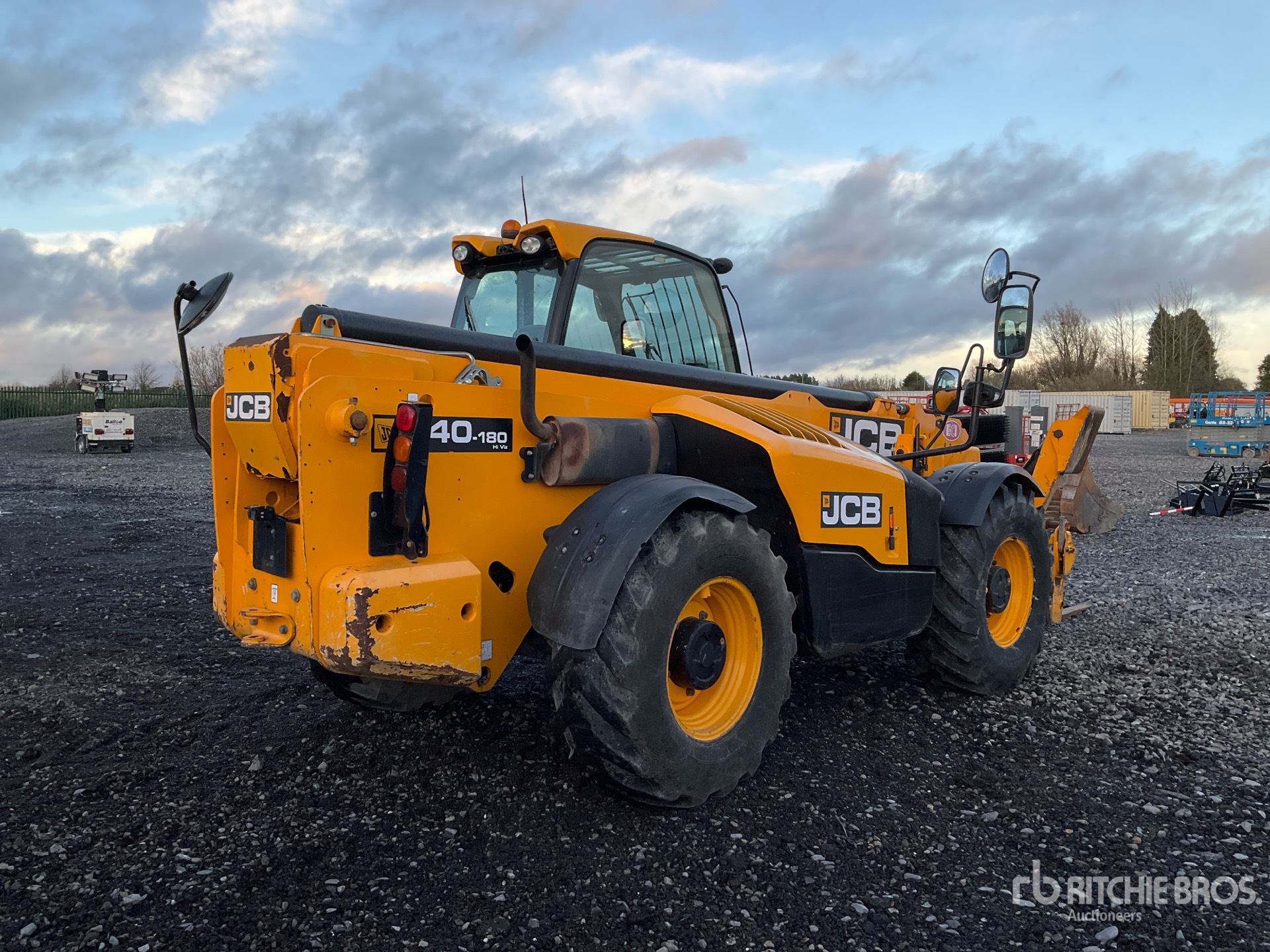 General Appearance with Picture, Right Rear Corner