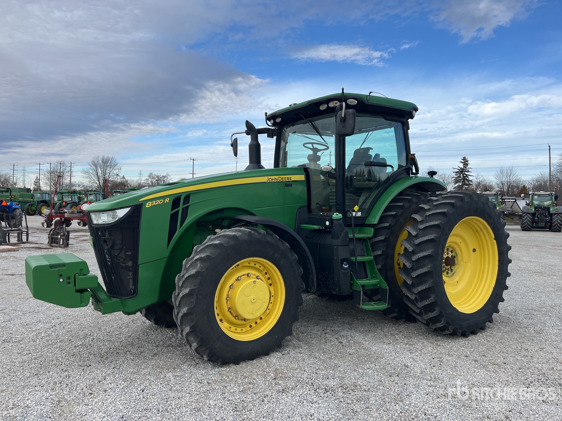 General Appearance with Bild, Ecke vorne links