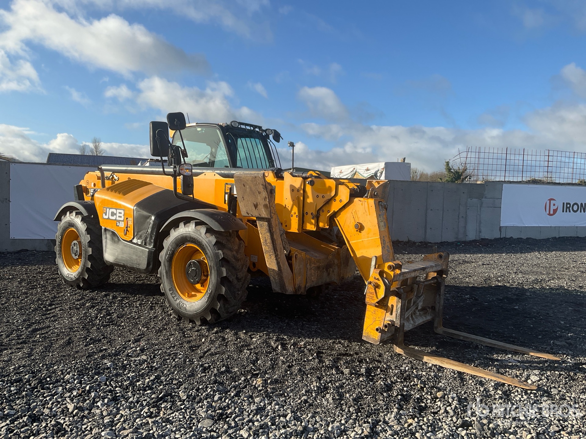 General Appearance with Zdjęcie, prawy górny róg