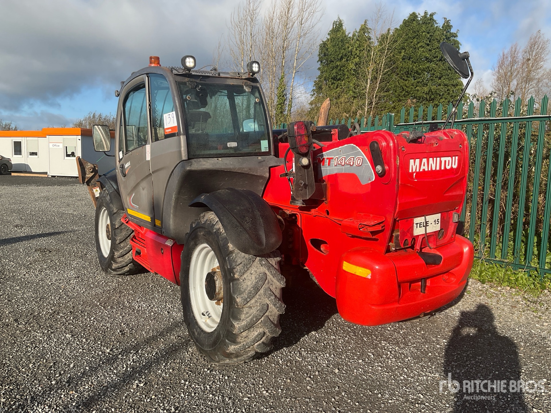 General Appearance with Zdjęcie, lewy dolny róg