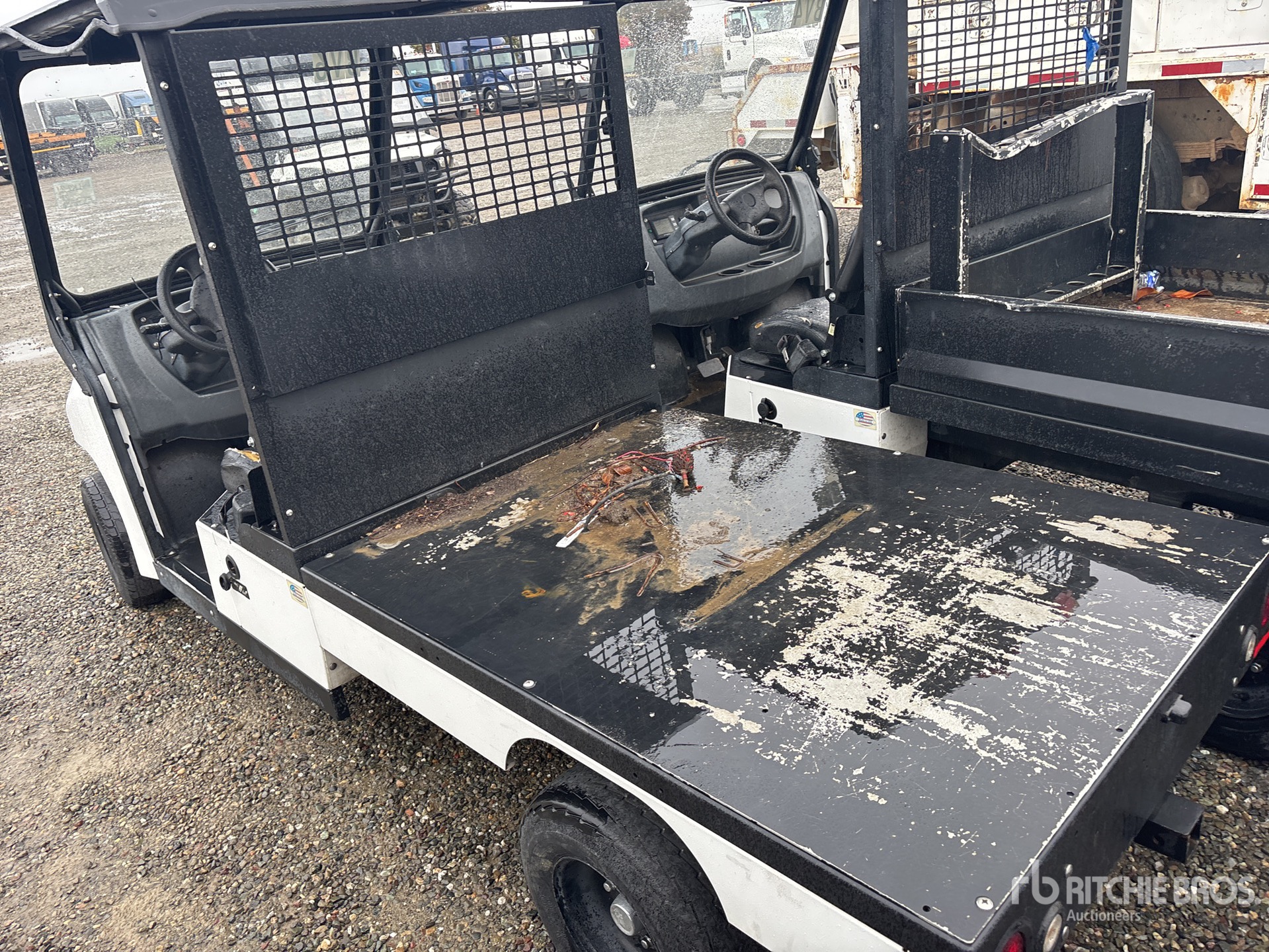 General Appearance with Image, coin arrière gauche