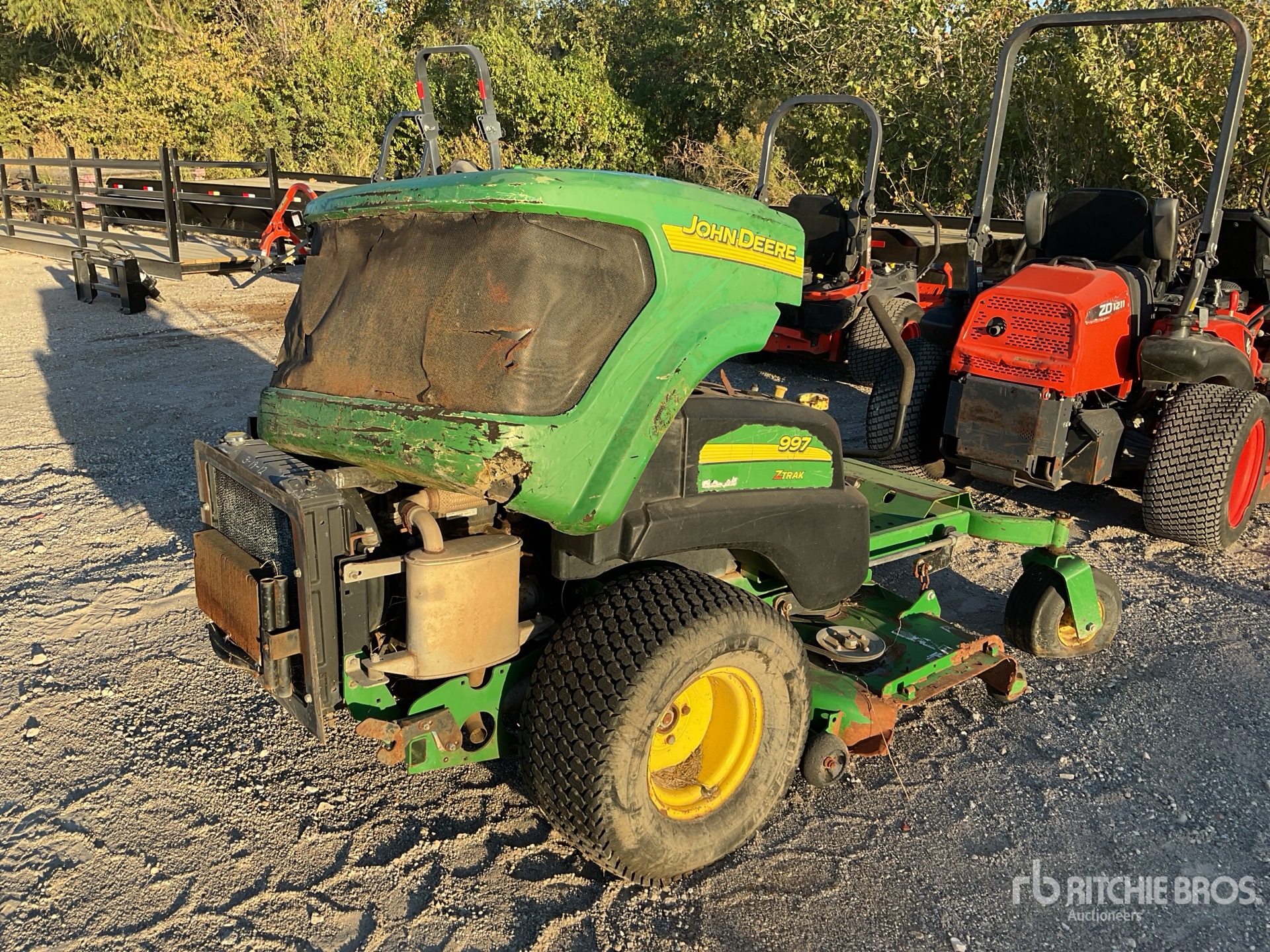 General Appearance with Image, coin arrière droit