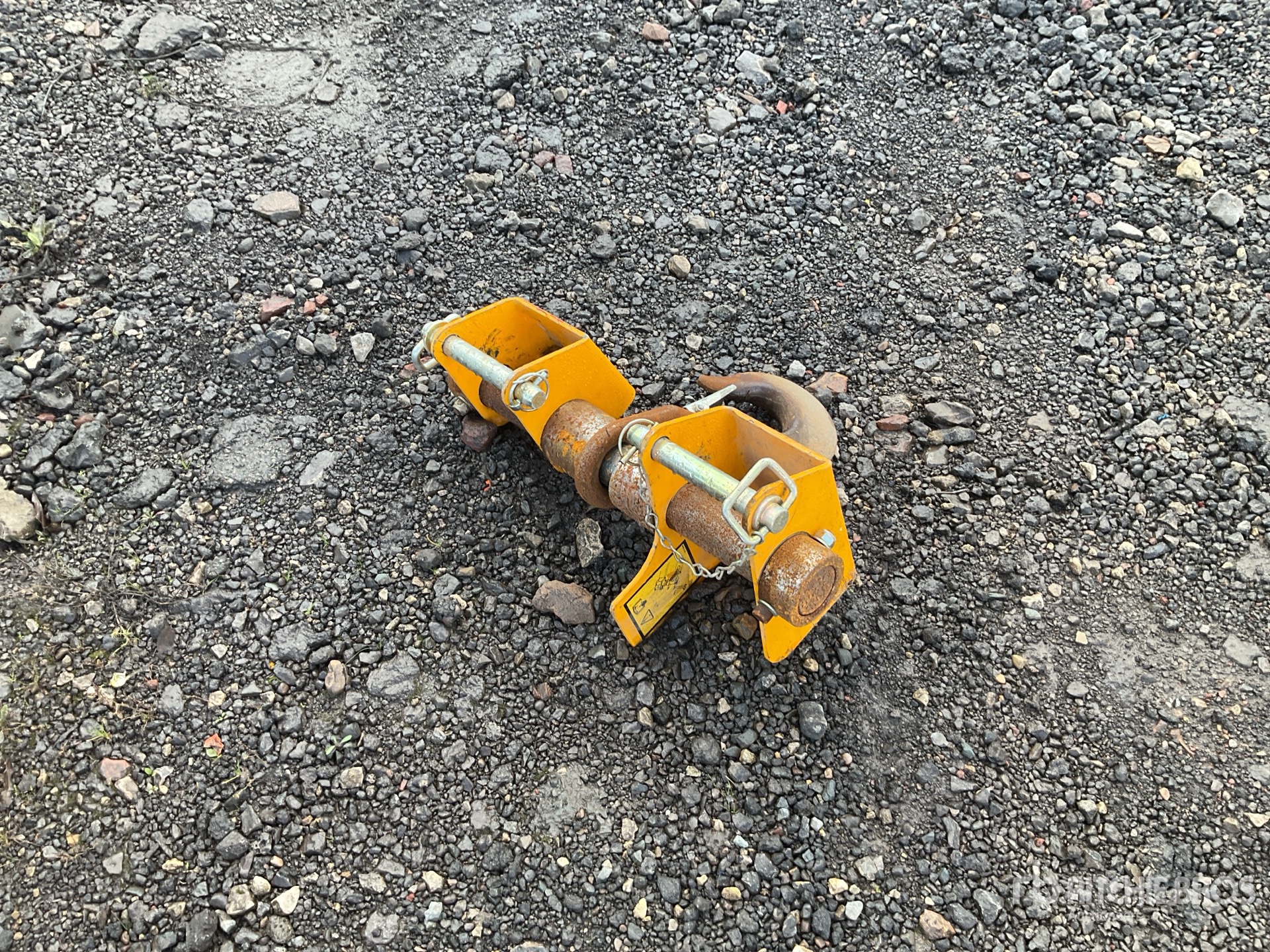 Aspect général with Image, coin arrière droit