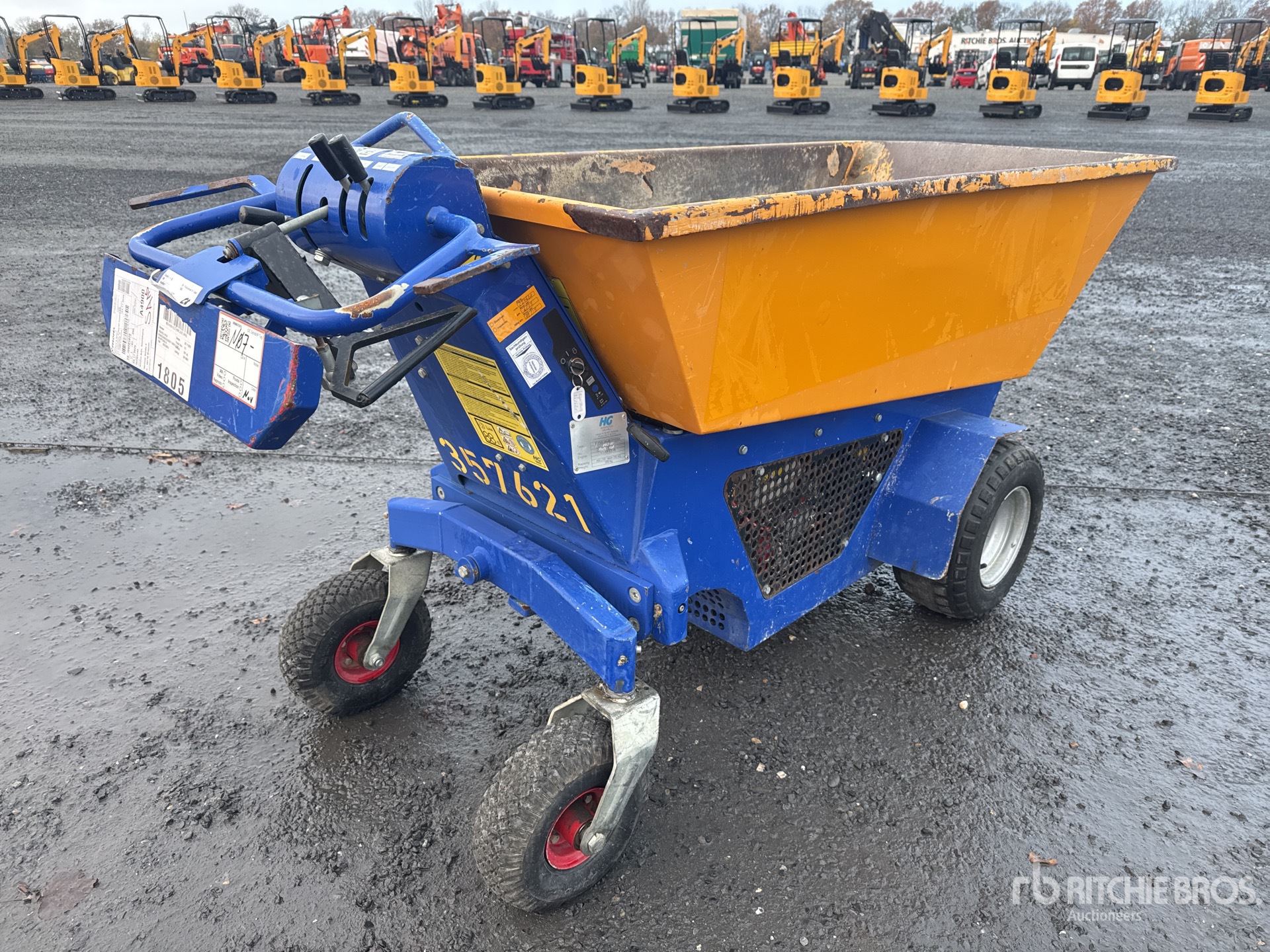 General Appearance with Picture, Right Rear Corner