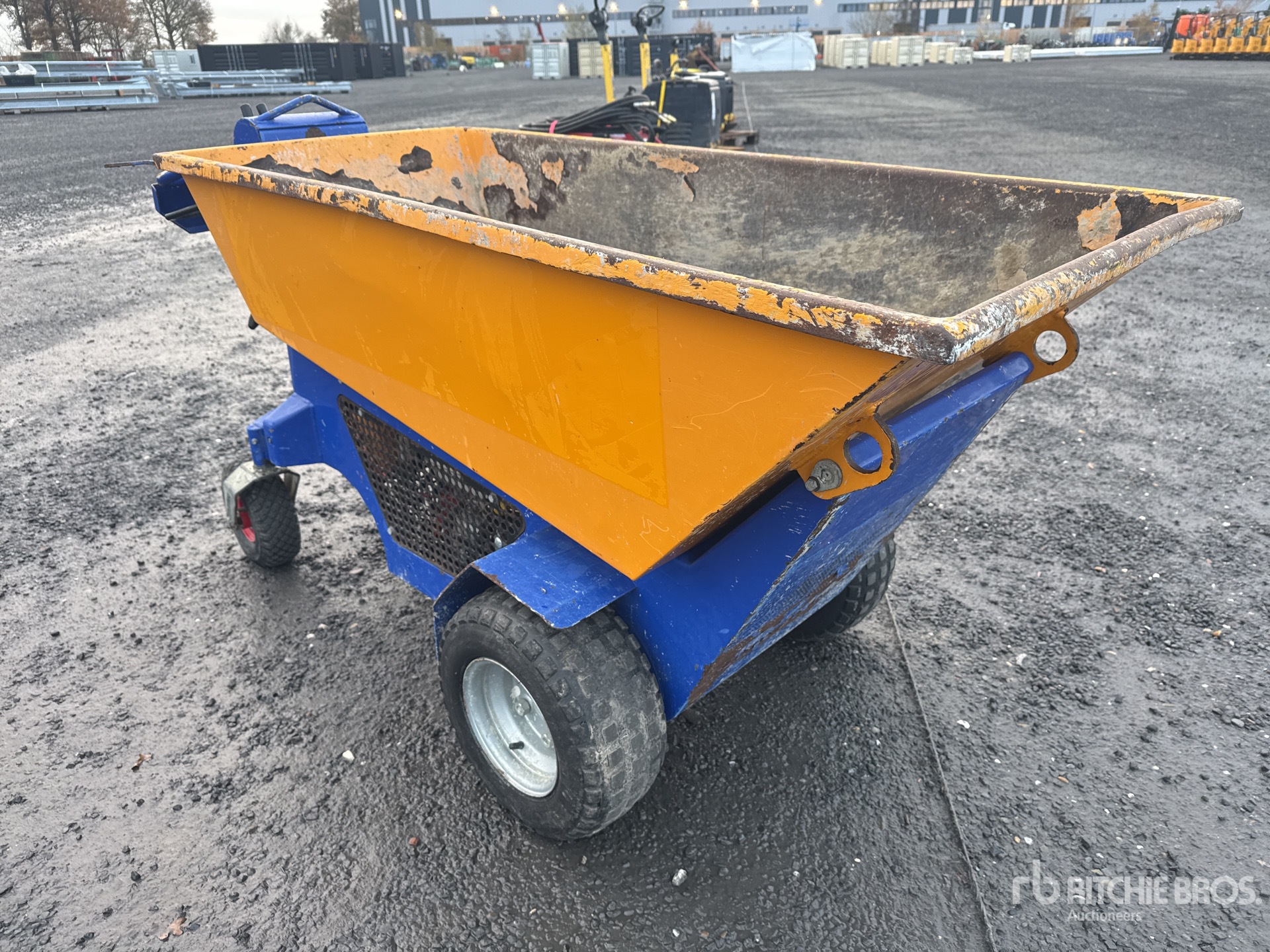 General Appearance with Picture, Right Front Corner