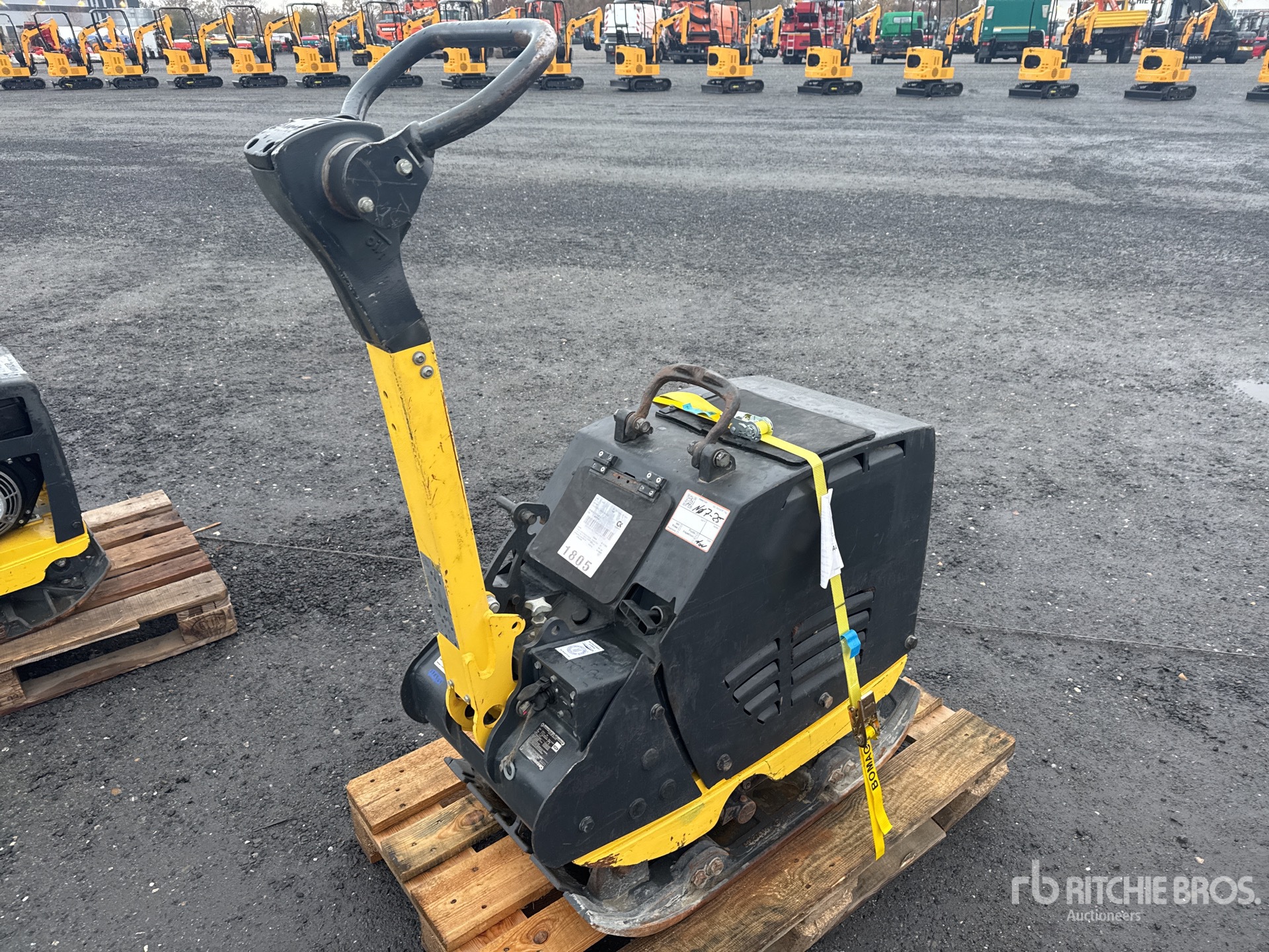 General Appearance with Imagen: esquina trasera derecha