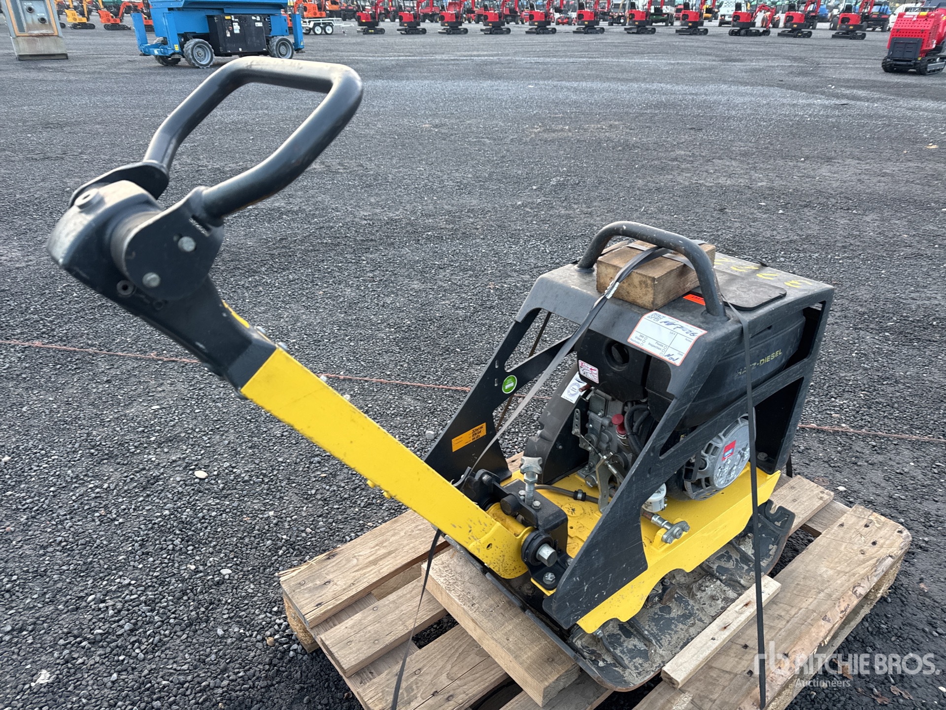 General Appearance with Imagen: esquina trasera derecha