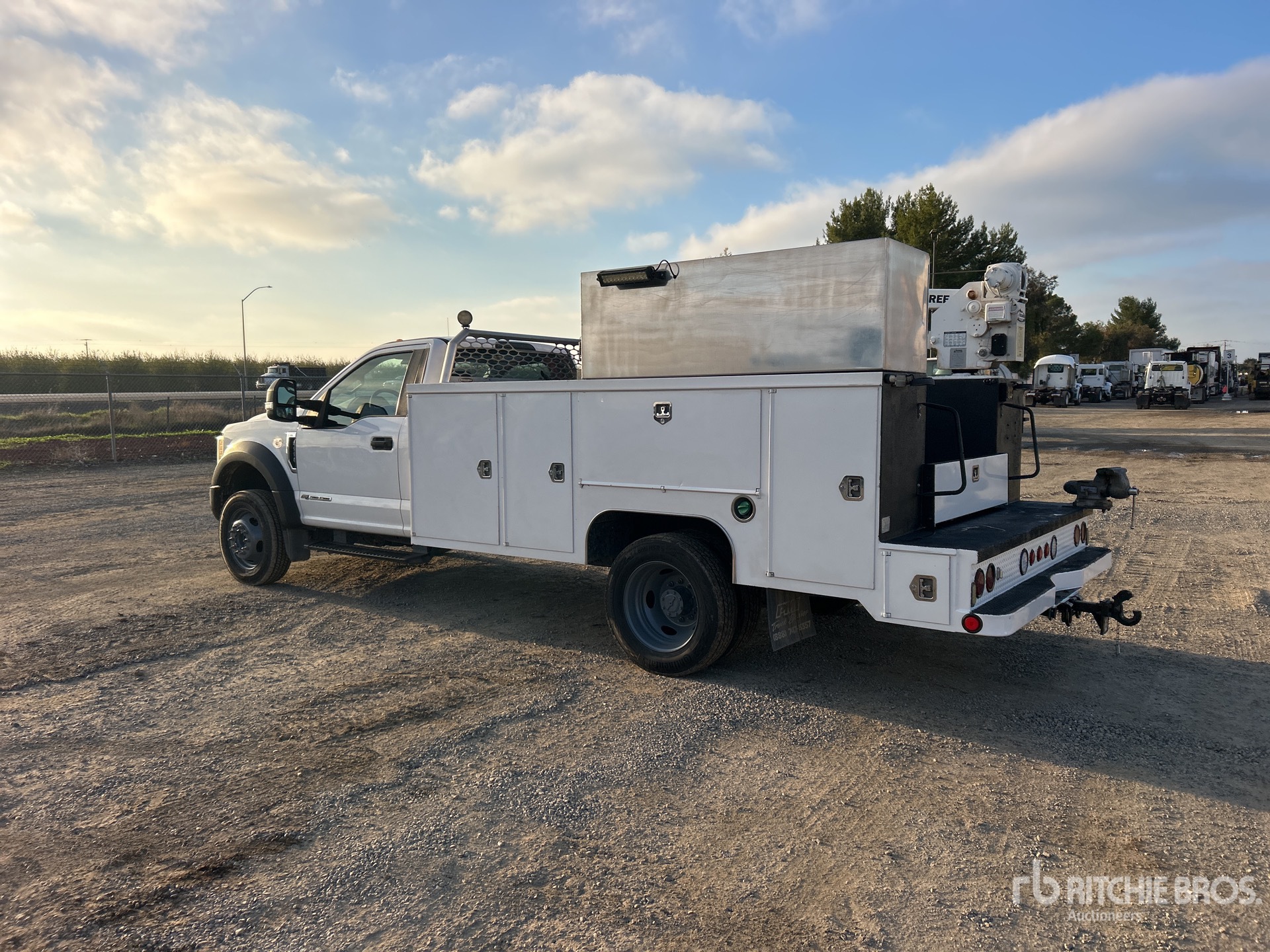 General Appearance with Picture, Left Rear Corner