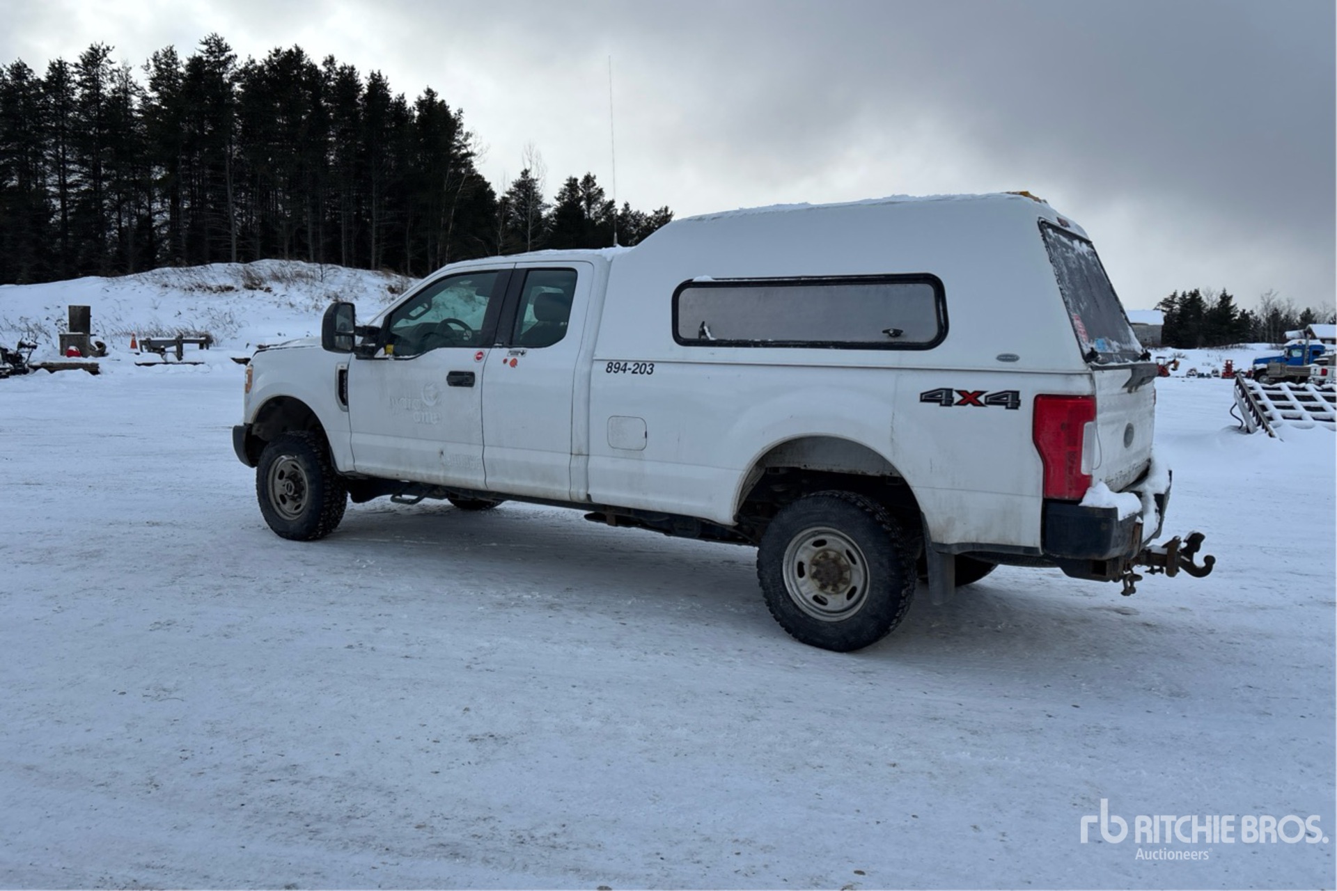 General Appearance with Picture, Left Rear Corner