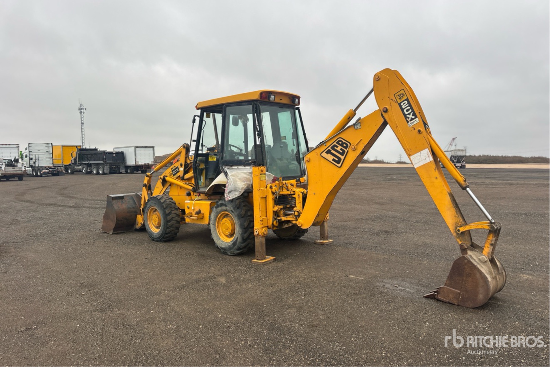 General Appearance with Bild, Ecke hinten links