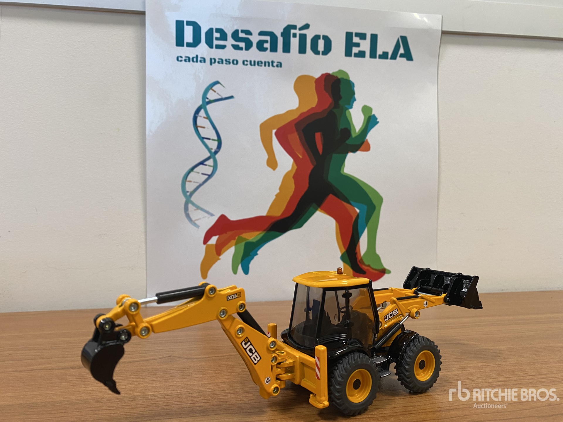 General Appearance with Imagen: esquina trasera derecha