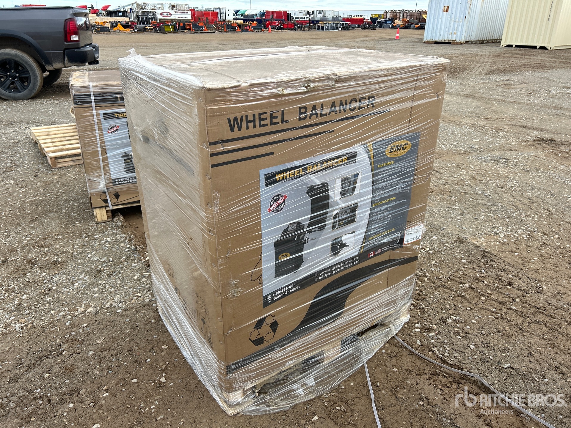 General Appearance with Picture, Right Front Corner