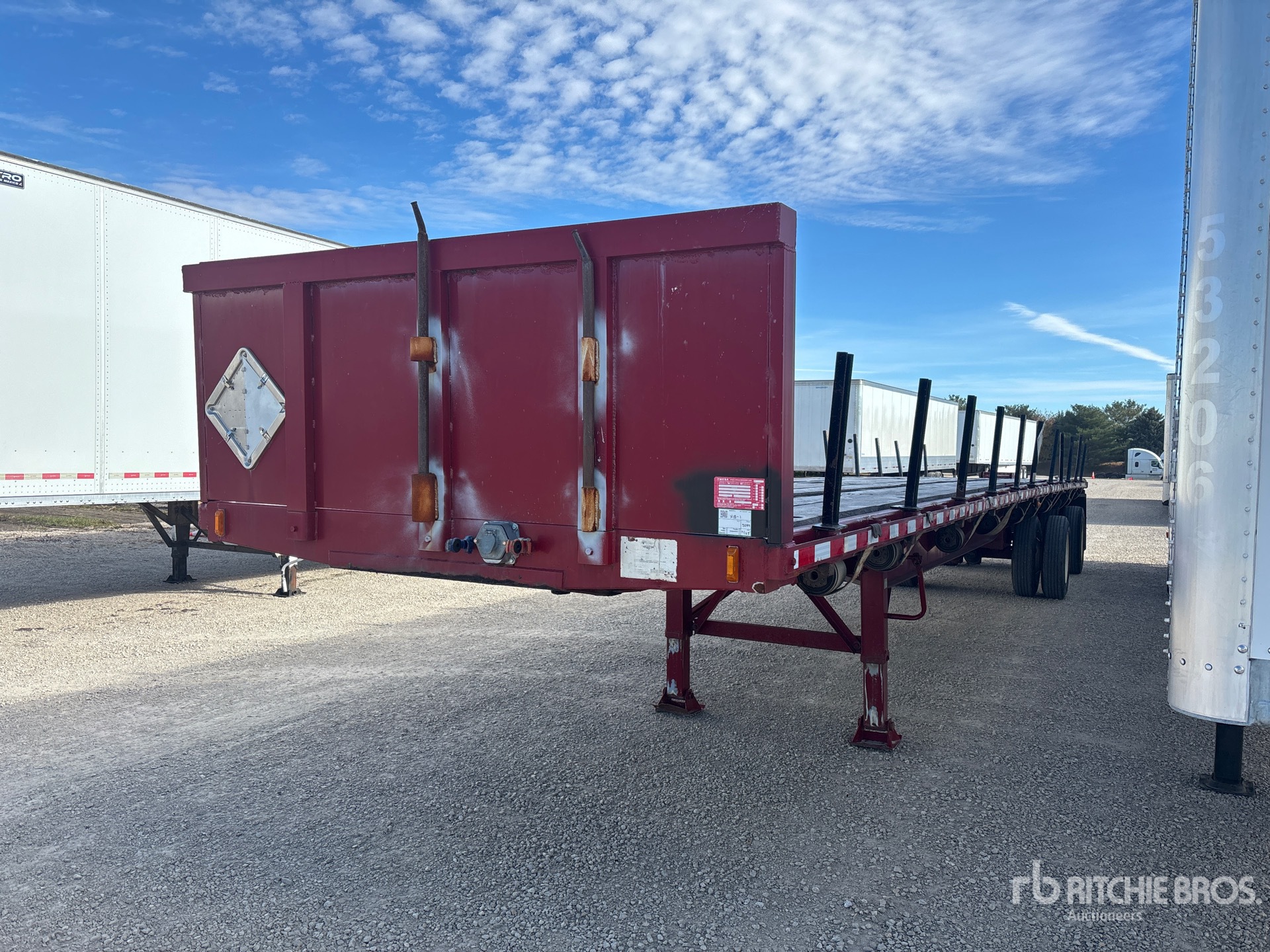 General Appearance with Bild, Ecke vorne links