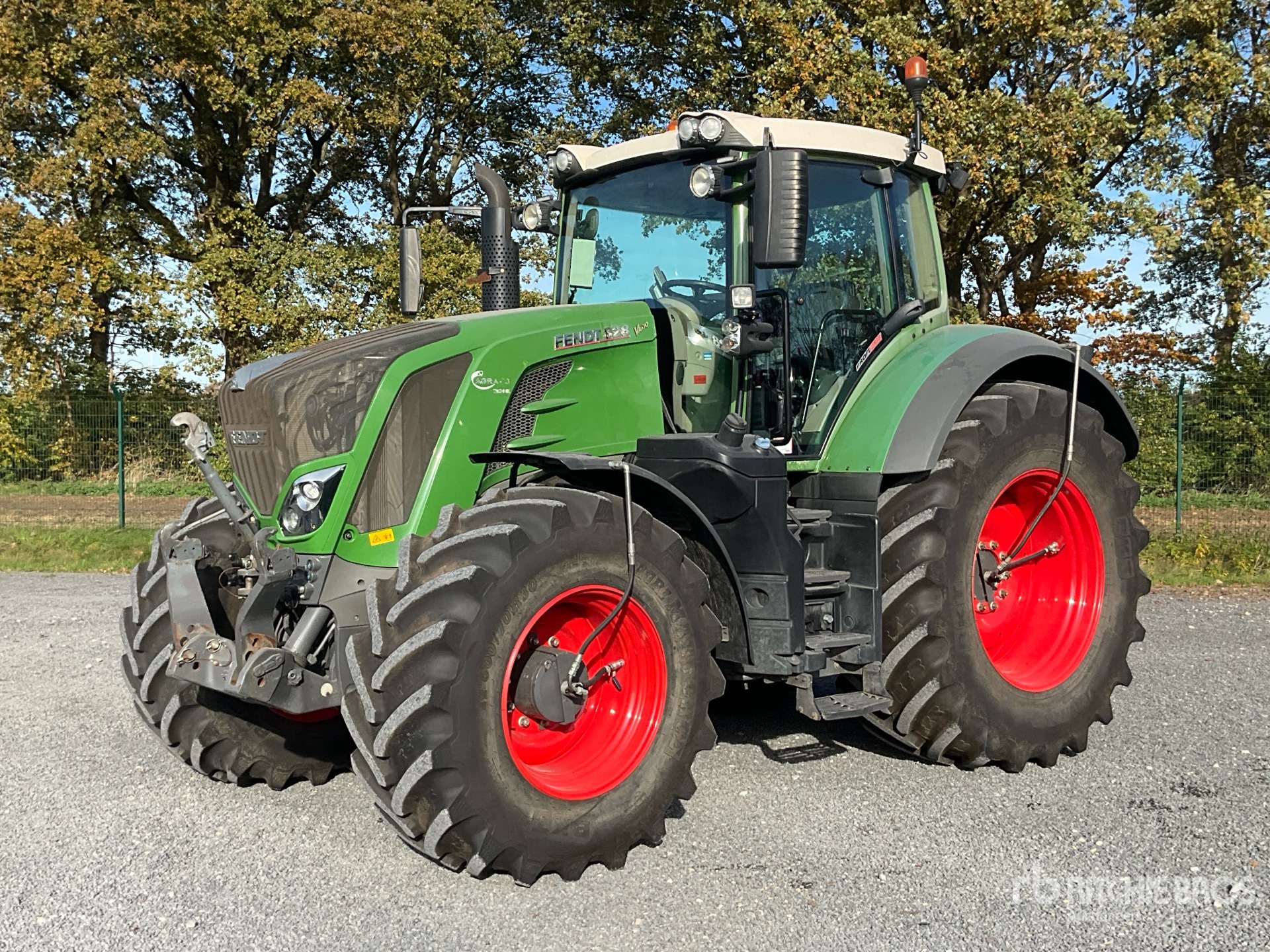 General Appearance with Picture, Left Front Corner