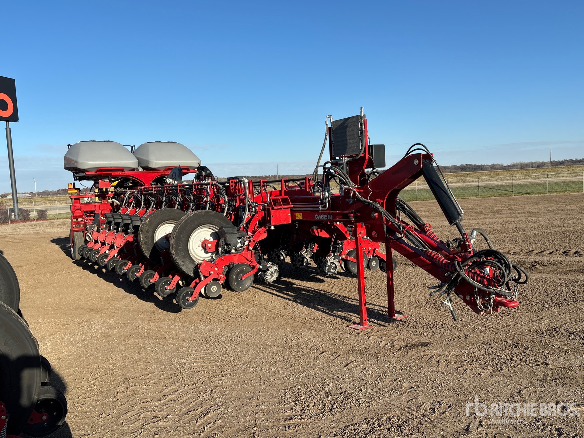 Aspect général with Image, coin avant droit