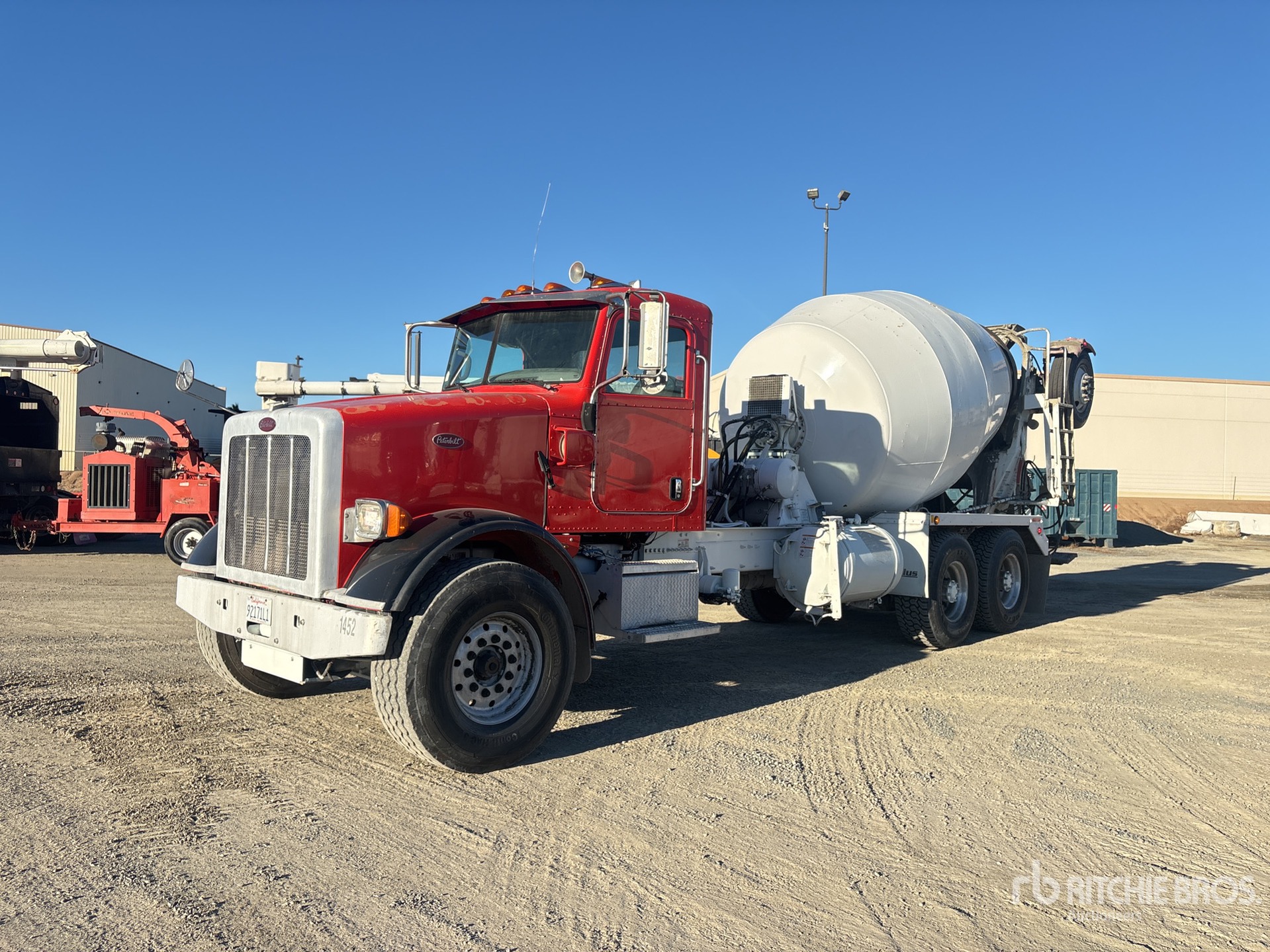 General Appearance with Featured Photo