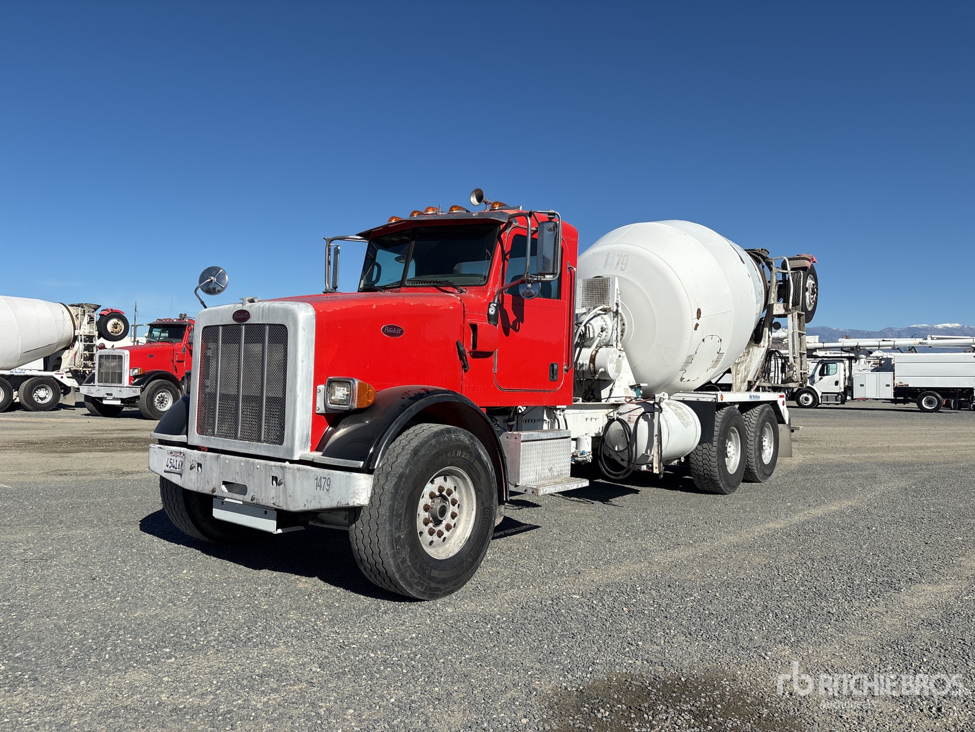 General Appearance with Featured Photo