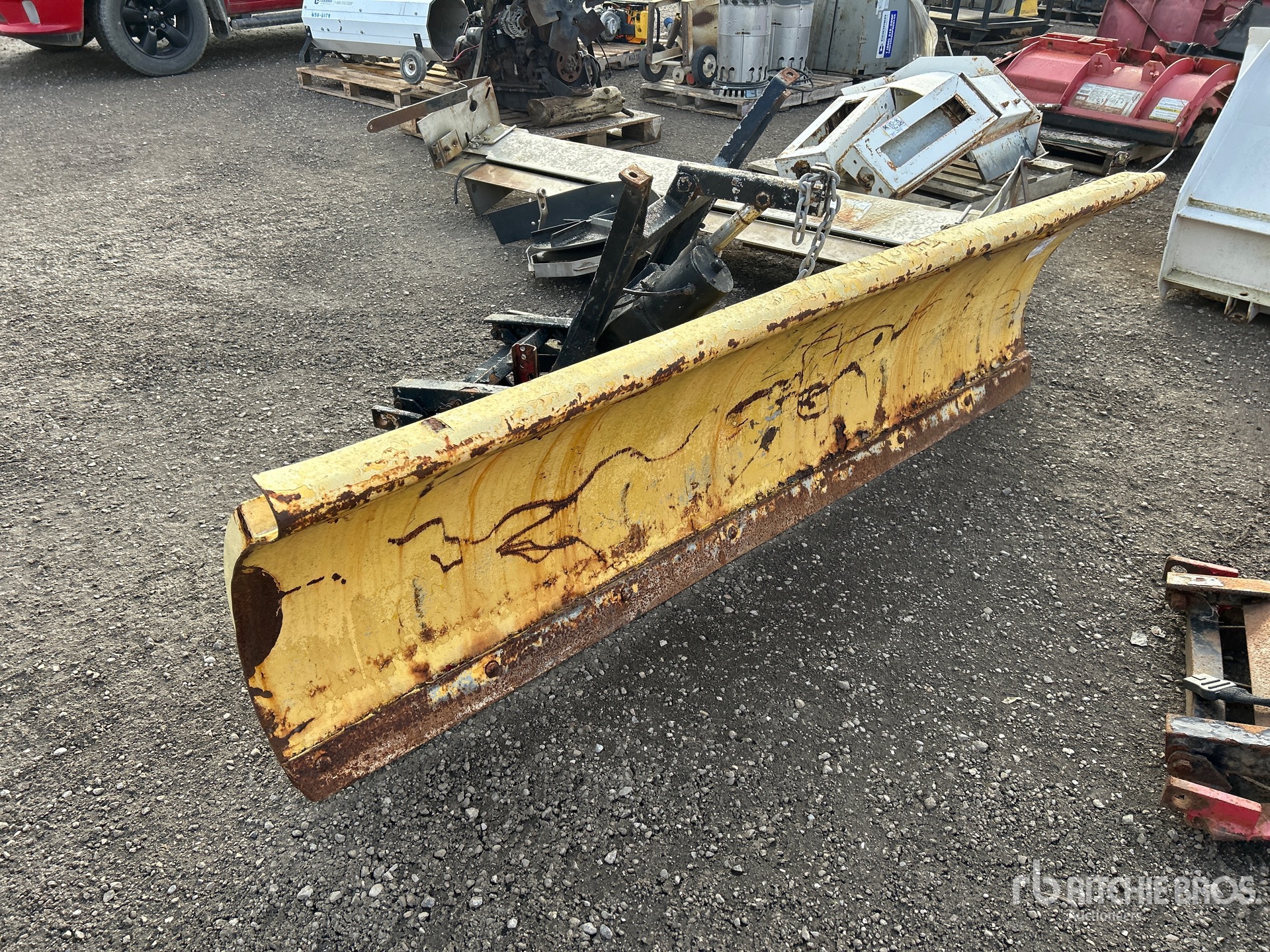 General Appearance with Bild, Ecke vorne rechts