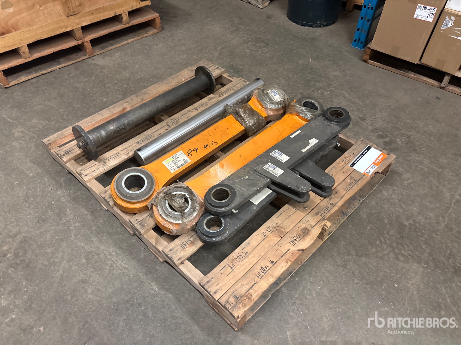 General Appearance with Bild, Ecke vorne rechts