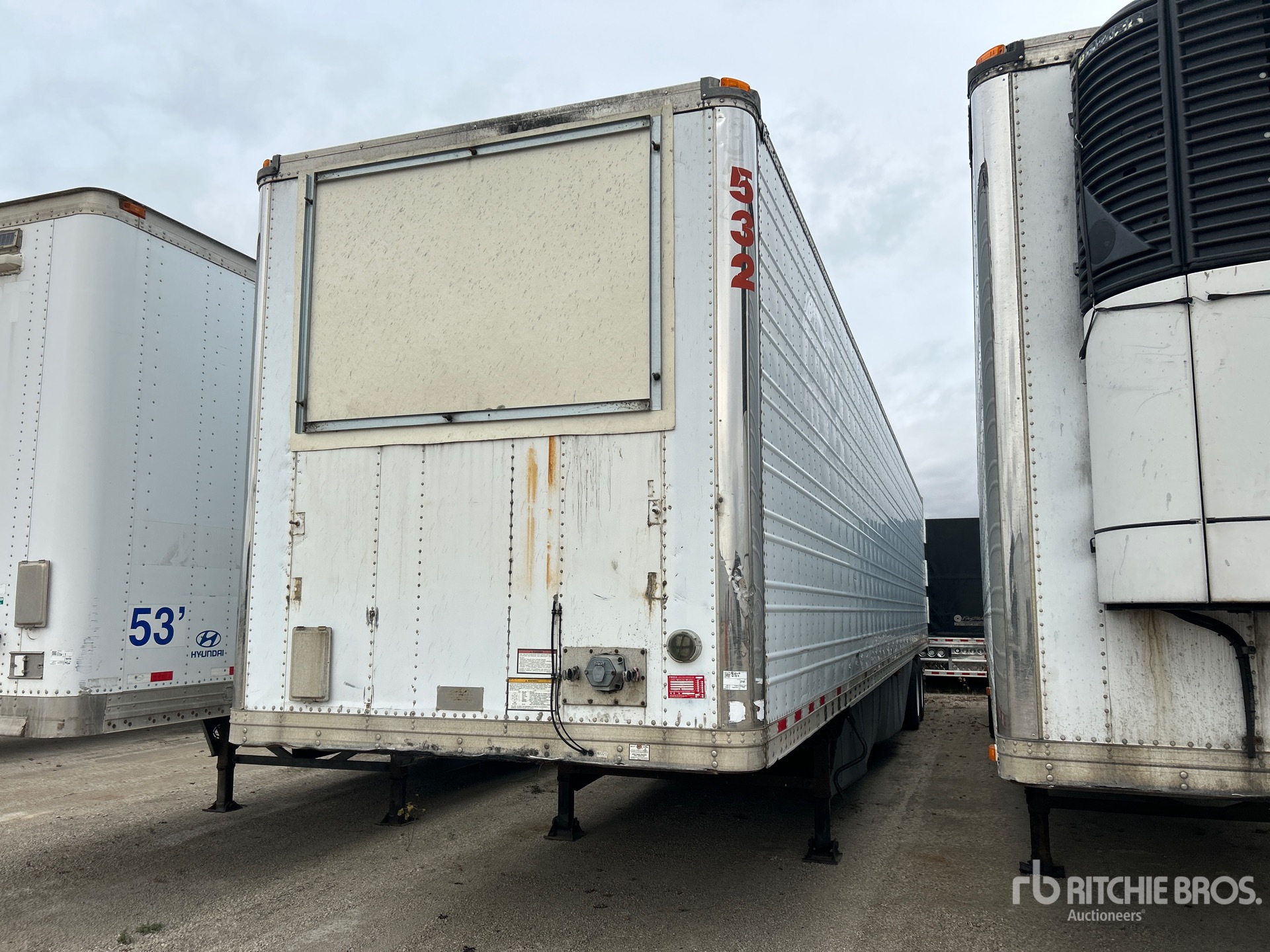 General Appearance with Featured Photo