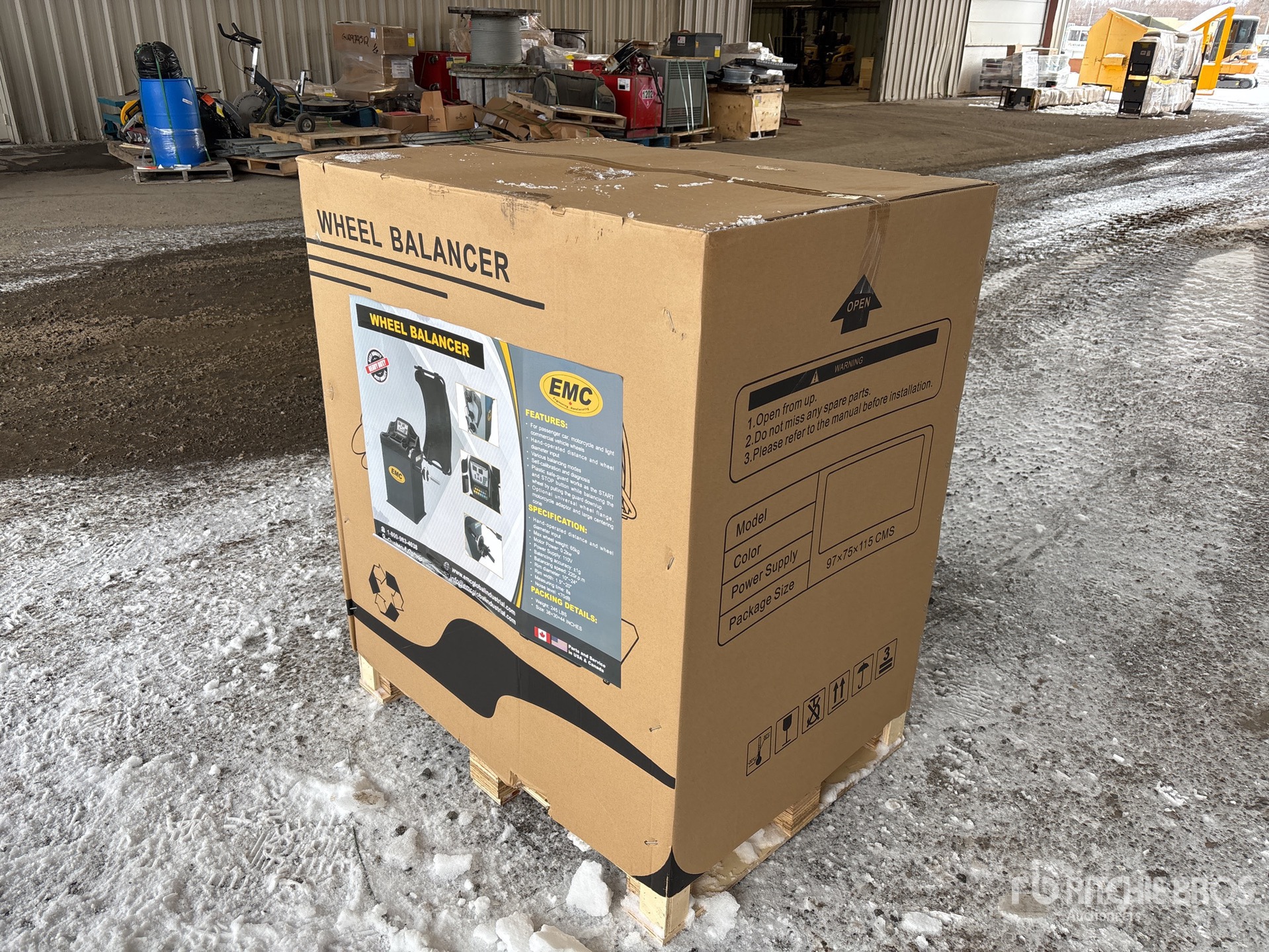 General Appearance with Picture, Right Rear Corner