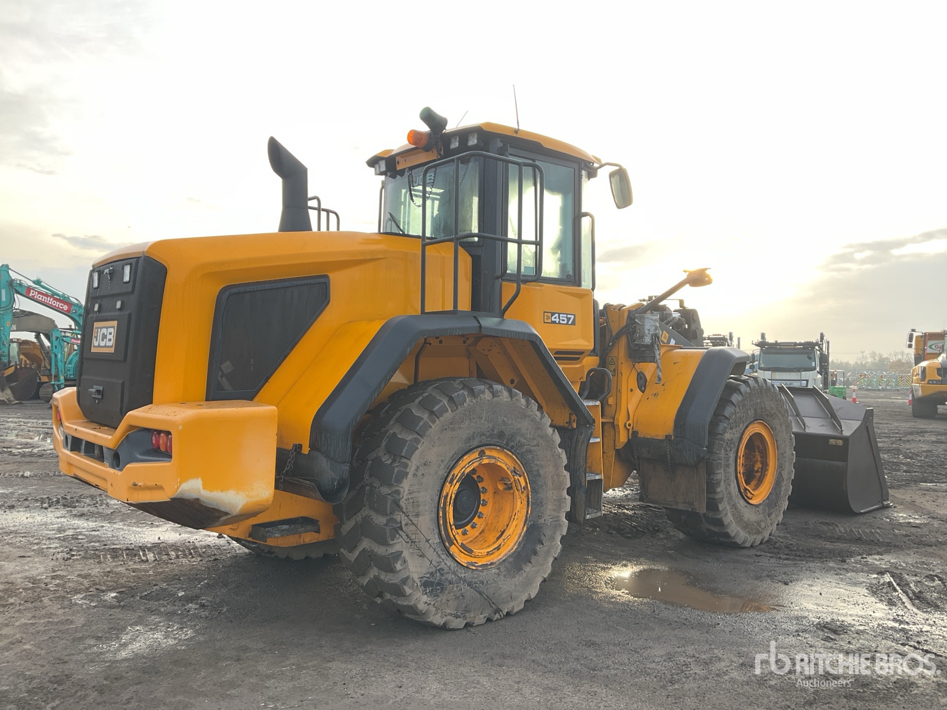 General Appearance with Foto, angolo anteriore sinistro