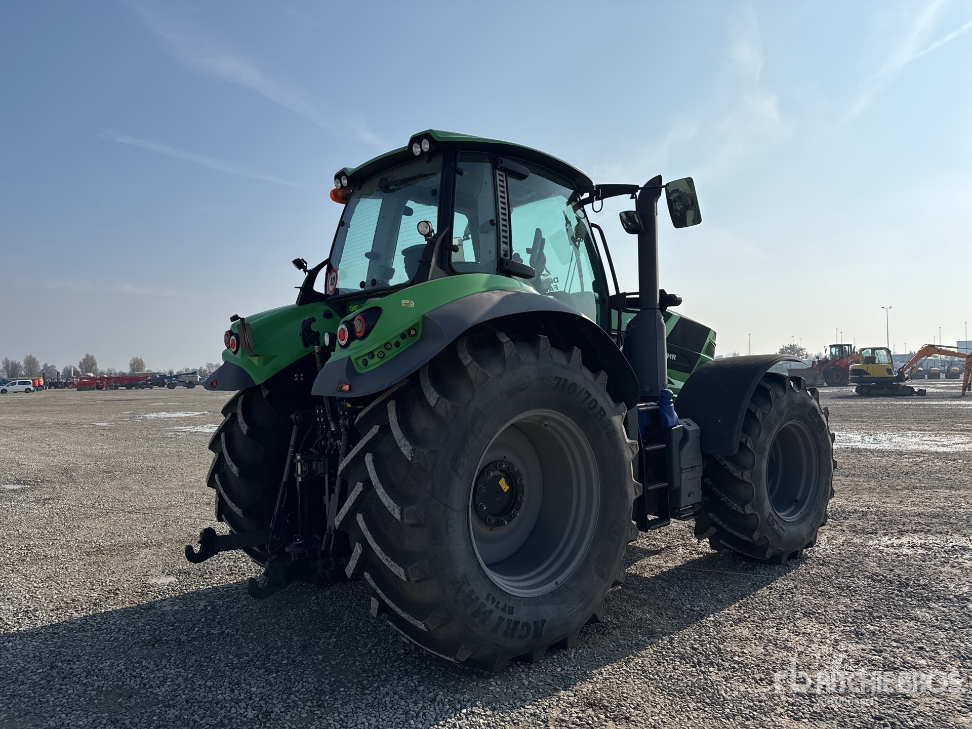 General Appearance with Imagen: esquina trasera derecha