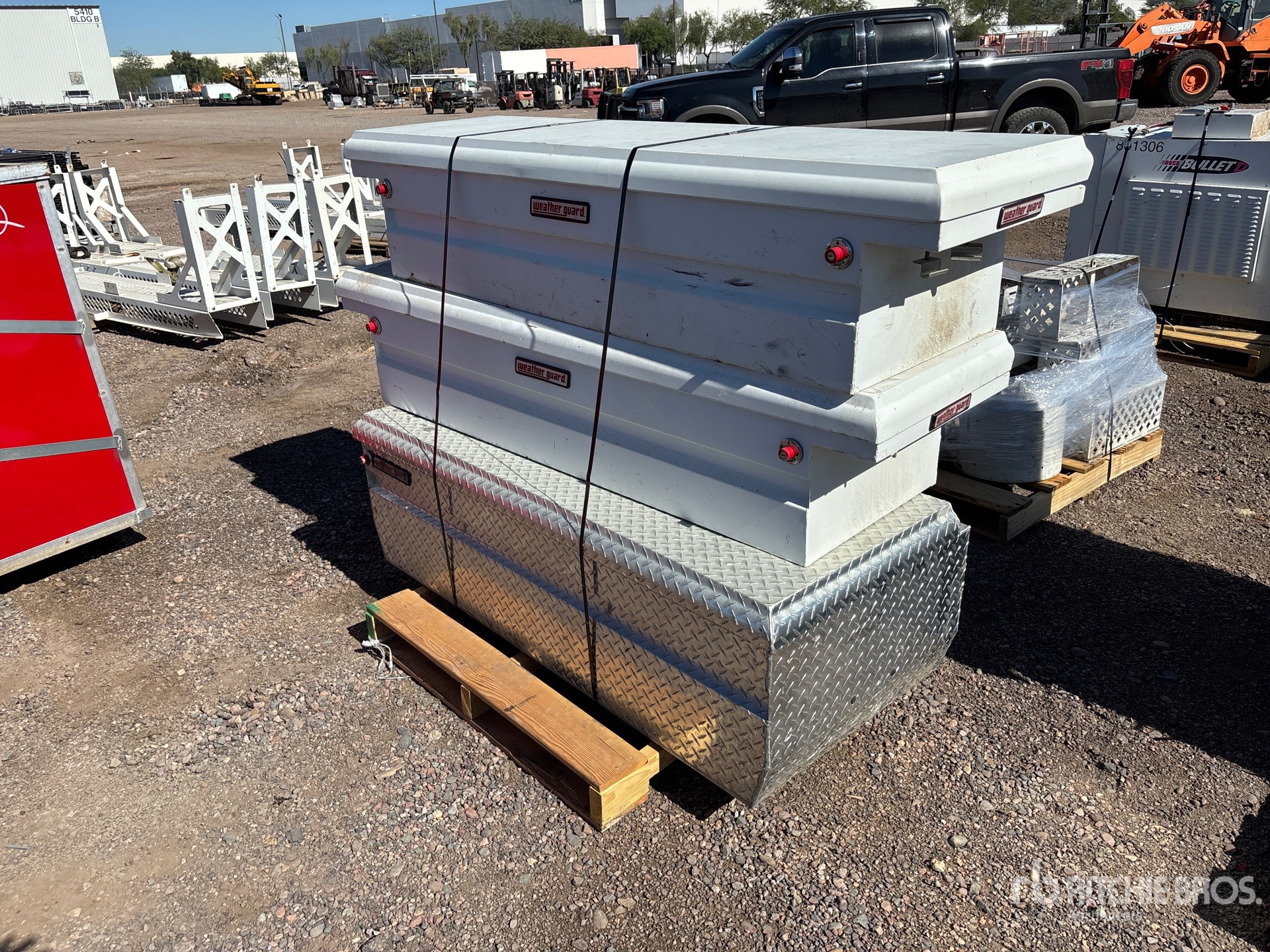 Aspect général with Image, coin avant gauche