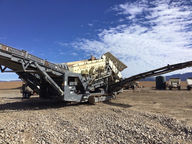 2014 Metso ST272 Tracked Incline Screen Plant