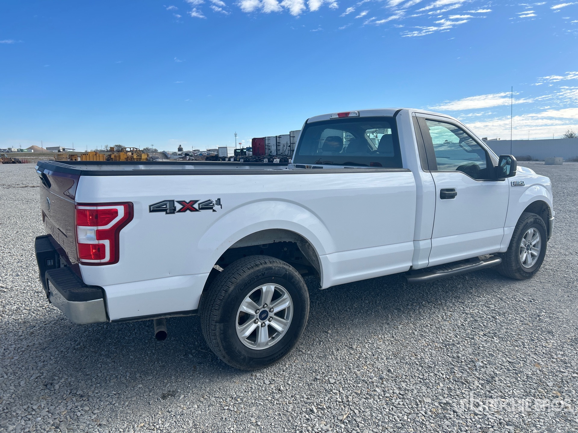 General Appearance with Zdjęcie, prawy dolny róg