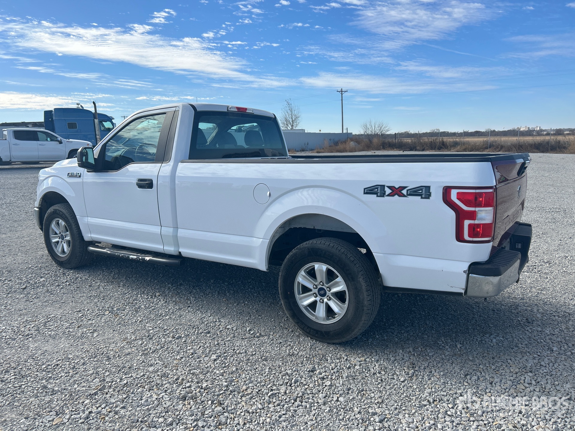 General Appearance with Zdjęcie, lewy dolny róg