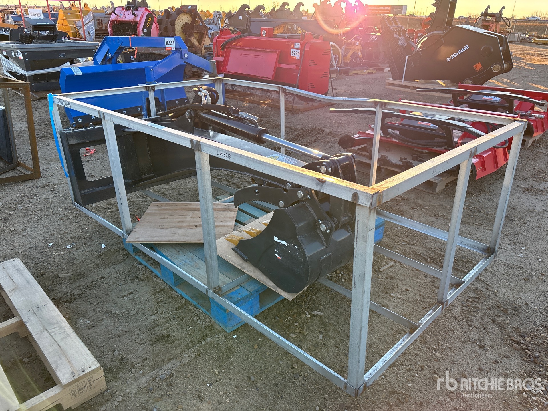 General Appearance with Picture, Left Front Corner