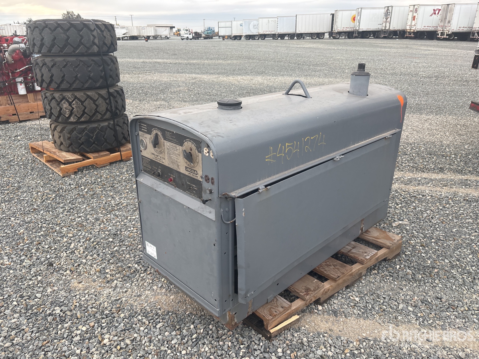 General Appearance with Imagen: esquina delantera izquierda