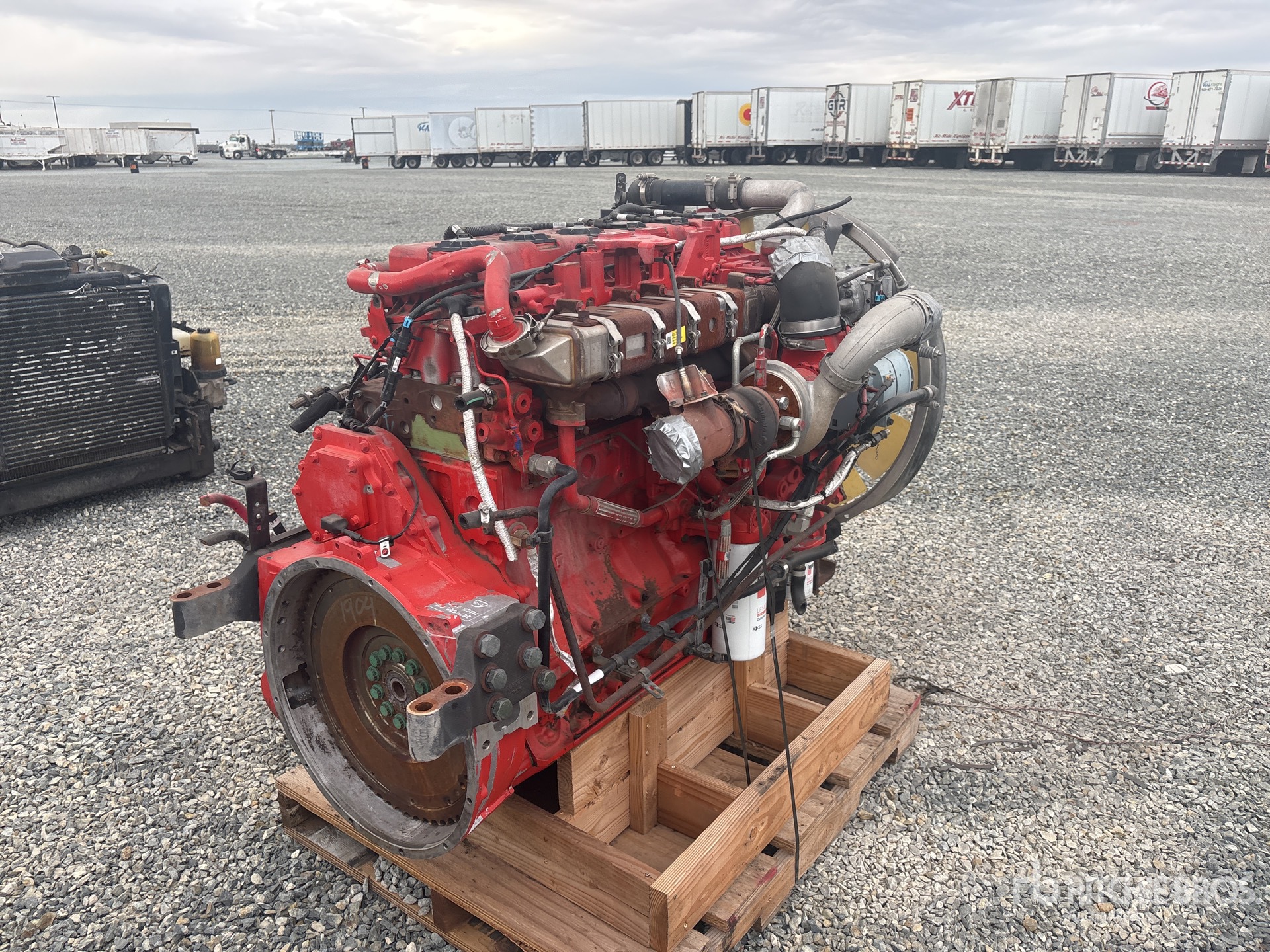 Aspect général with Image, coin arrière droit