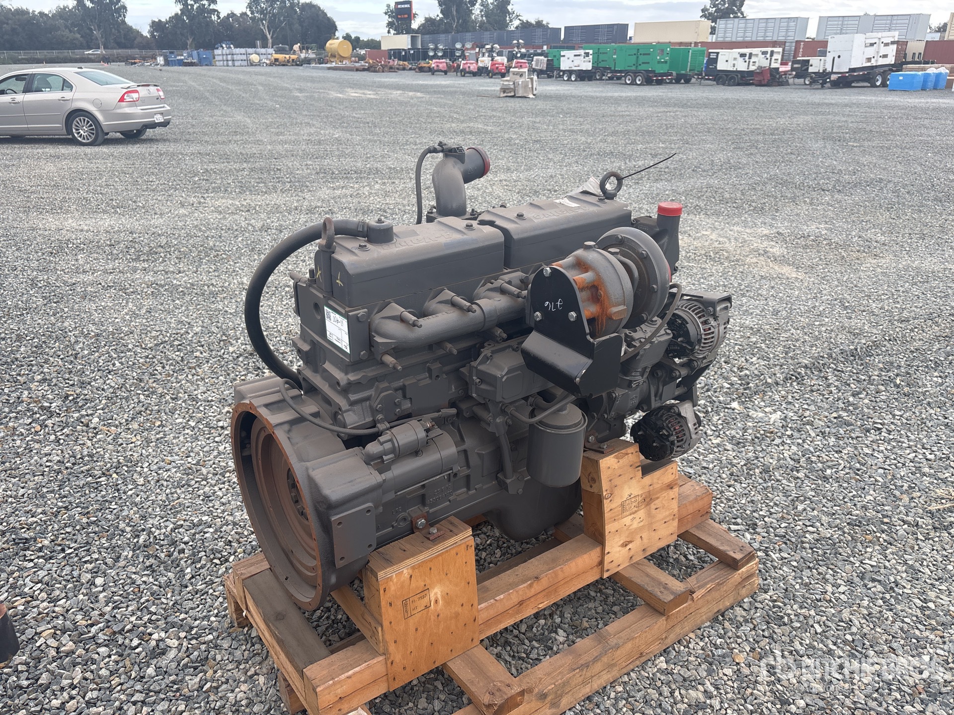 Aspect général with Image, coin arrière droit